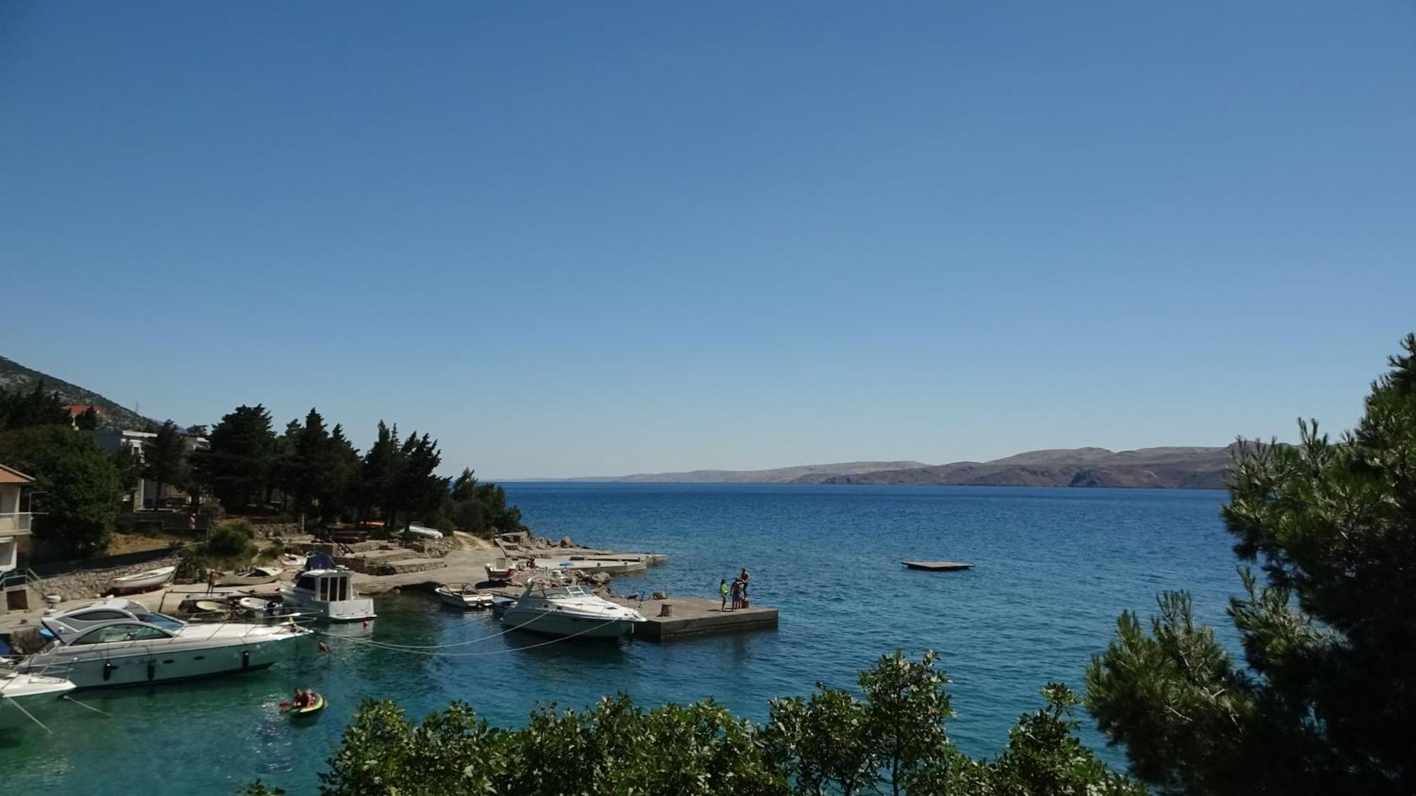 35 Meters From Sea Apartment Keser And House Karlobag Exterior photo